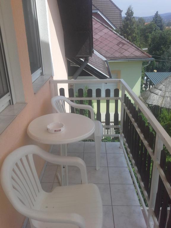 Friends Villa Apartments Hévíz Екстериор снимка