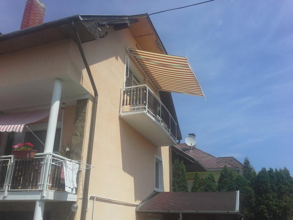 Friends Villa Apartments Hévíz Екстериор снимка