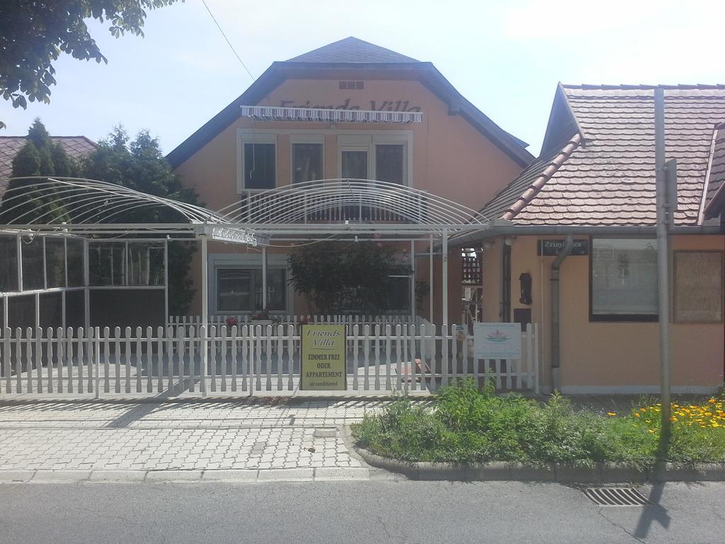 Friends Villa Apartments Hévíz Екстериор снимка
