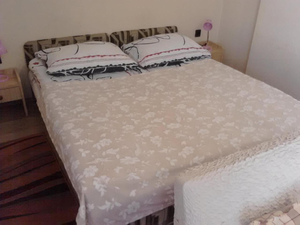 Friends Villa Apartments Hévíz Екстериор снимка