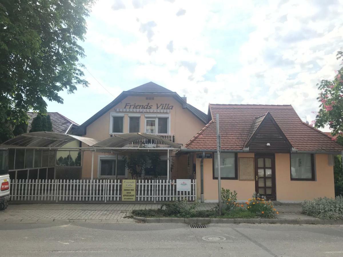 Friends Villa Apartments Hévíz Екстериор снимка